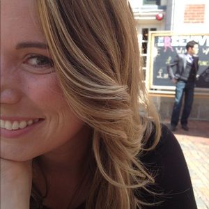 Meet your Posher, Kara